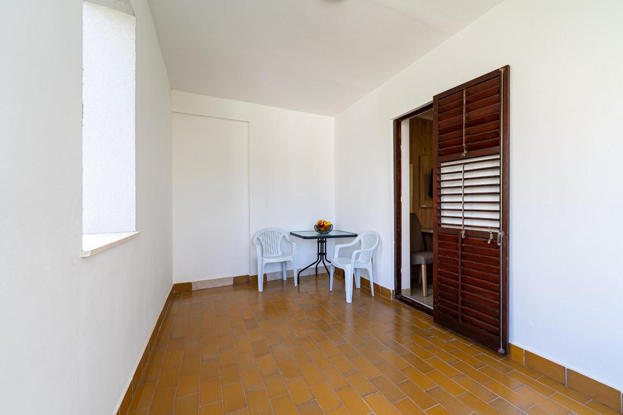 Studio Apartments Marea 2 Будва Номер фото